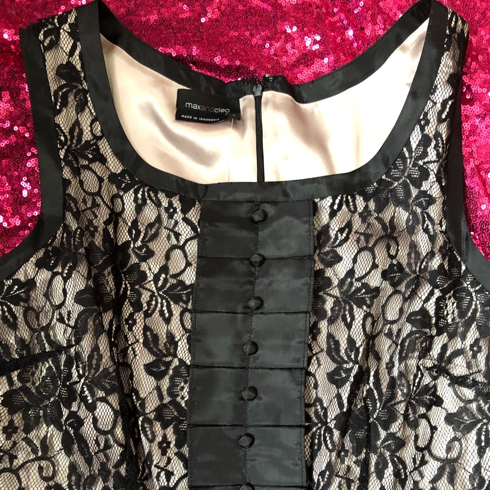 Dress - Picture 4 of 7